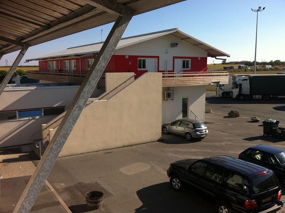 Hotel Relais De Barbezieux Exterior foto
